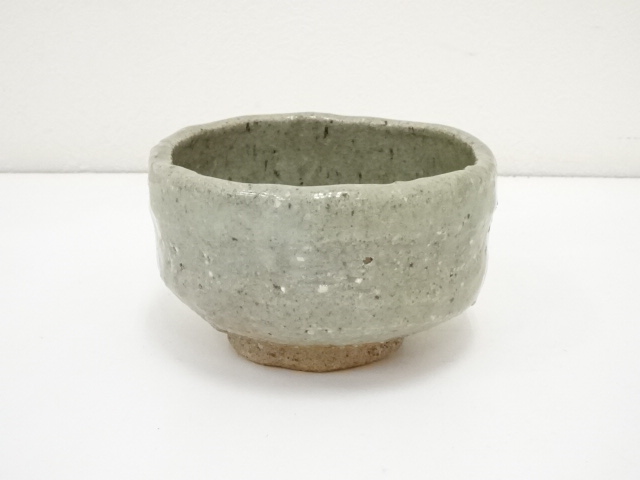 JAPANESE TEA CEREMONY / CHAWAN(TEA BOWL) / ASH GLAZE / ARTISAN WORK